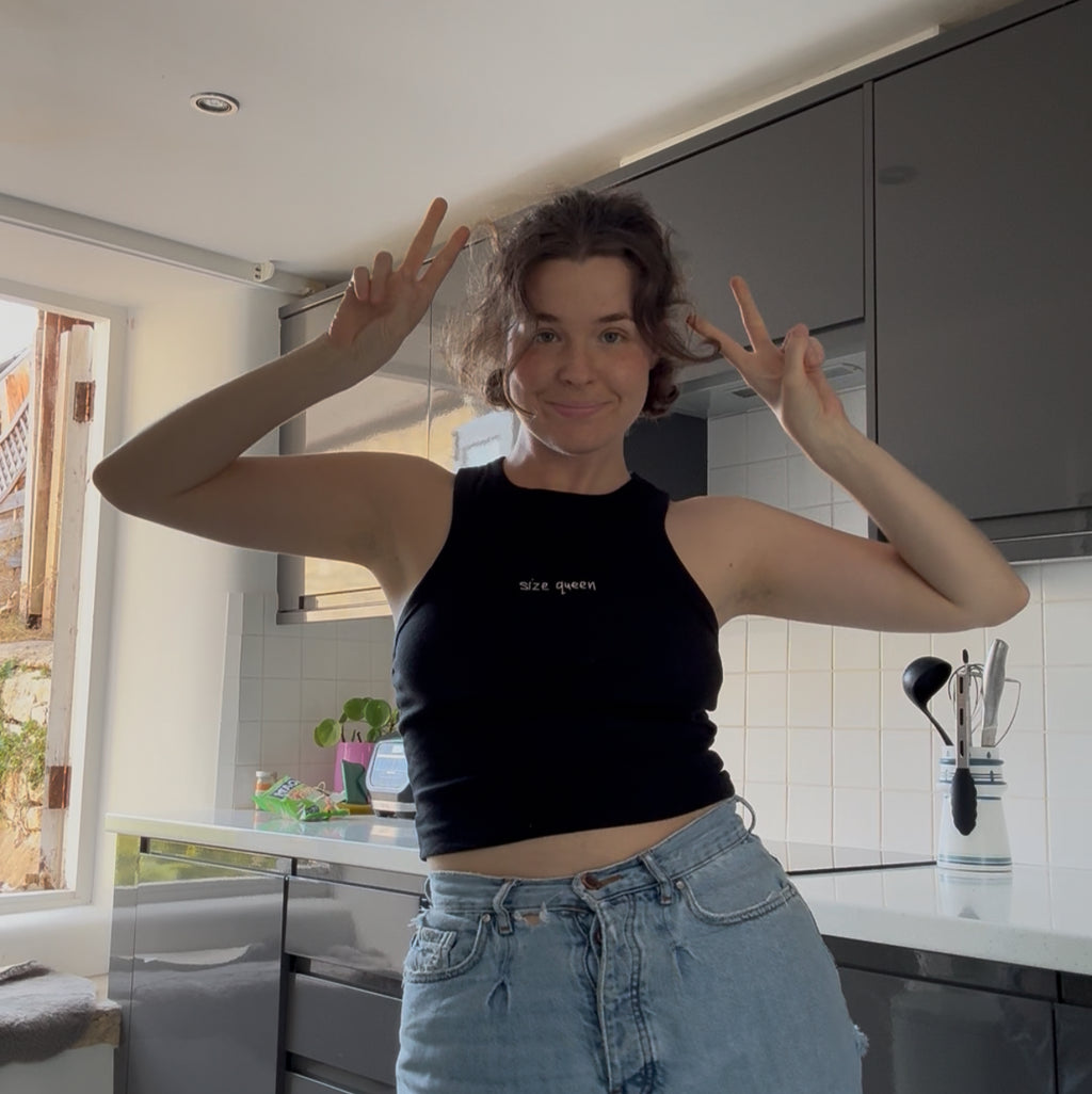 SIZE QUEEN MICRO RACERBACK